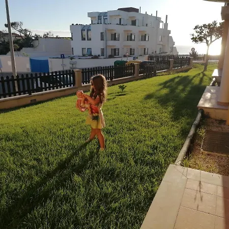 Lilly Beach House - Apartment